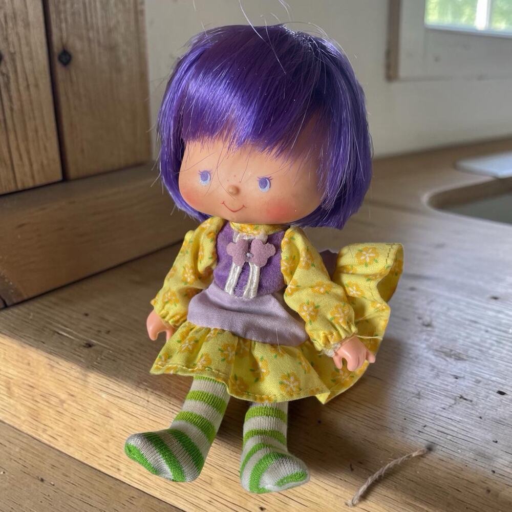 Strawberry Shortcake Almond Tea Party Pleaser Doll Vintage 80s Kenner